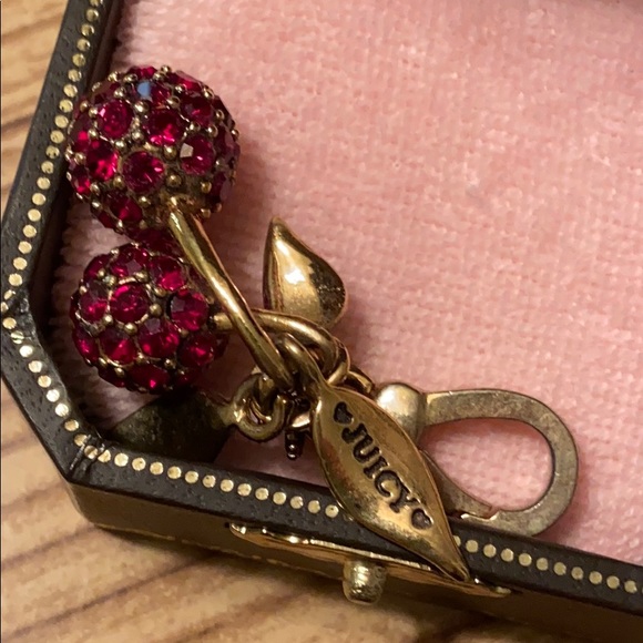 Juicy Couture Red PAVE Cherries CHERRY PRINT Charm - Picture 5 of 5